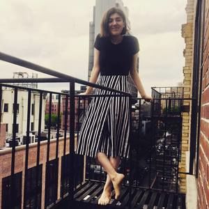 Meet your Posher, Lara